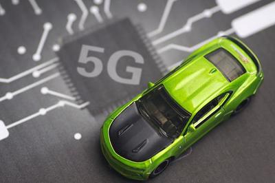 汽車進(jìn)入新時(shí)代:軟件定義硬件時(shí)代